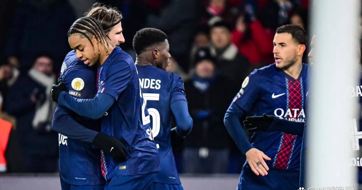 ปารีส แซงต์-แชร์กแมง ถล่ม เลอ อาฟร์ 3-0 ขึ้นจ่าฝูงลีกเอิงด้วย 30 คะแนน, ดาวรุ่งเกาหลีใต้ อี คัง-อิน ทำประตูชัย_เมนเดส_แซงต์-แชร์กแมง_แมตช์ ปารีส แซงต์-แชร์กแมง ถล่ม เลอ อาฟร์ 3-0 ขึ้นจ่าฝูงลีกเอิงด้วย 30 คะแนน, ดาวรุ่งเกาหลีใต้ อี คัง-อิน ทำประตูชัย_เมนเดส_แซงต์-แชร์กแมง_แมตช์