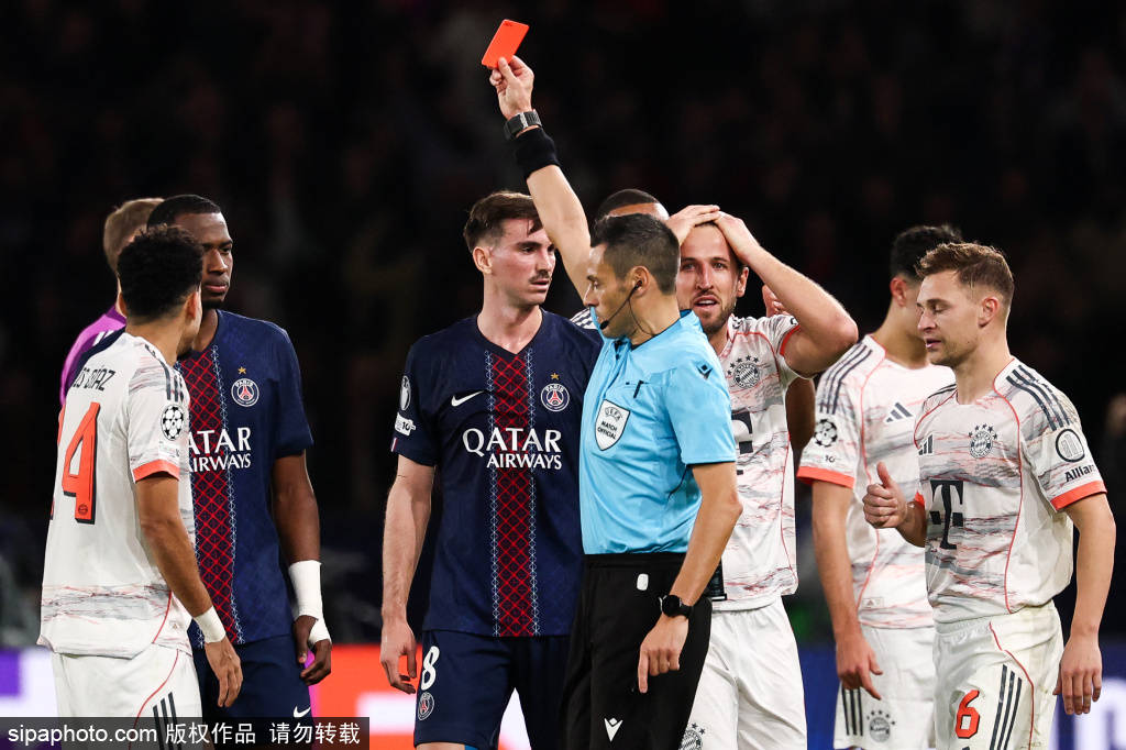 เมสซี่กลับมาแล้ว! วิธีที่ปารีส แซงต์-แชร์กแมงสามารถฟื้นความหวังในการคว้าแชมป์ผ่านการปรับเปลี่ยนแทคติก _การผ่านบอล_ _กัลเทียร์_ _การโจมตี_ เมสซี่กลับมาแล้ว! วิธีที่ปารีส แซงต์-แชร์กแมงสามารถฟื้นความหวังในการคว้าแชมป์ผ่านการปรับเปลี่ยนแทคติก _การผ่านบอล_ _กัลเทียร์_ _การโจมตี_