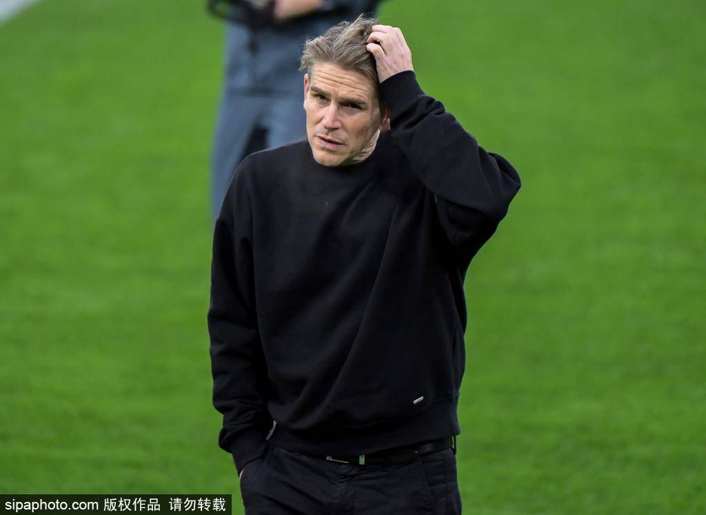 จากยูเนียน เบอร์ลิน สู่ไมนซ์: การกลับบ้านที่เต็มไปด้วยอารมณ์ของฟิสเชอร์และความท้าทายใหม่ ๆ แมตช์ | การโจมตี | กล่องผู้จัดการ