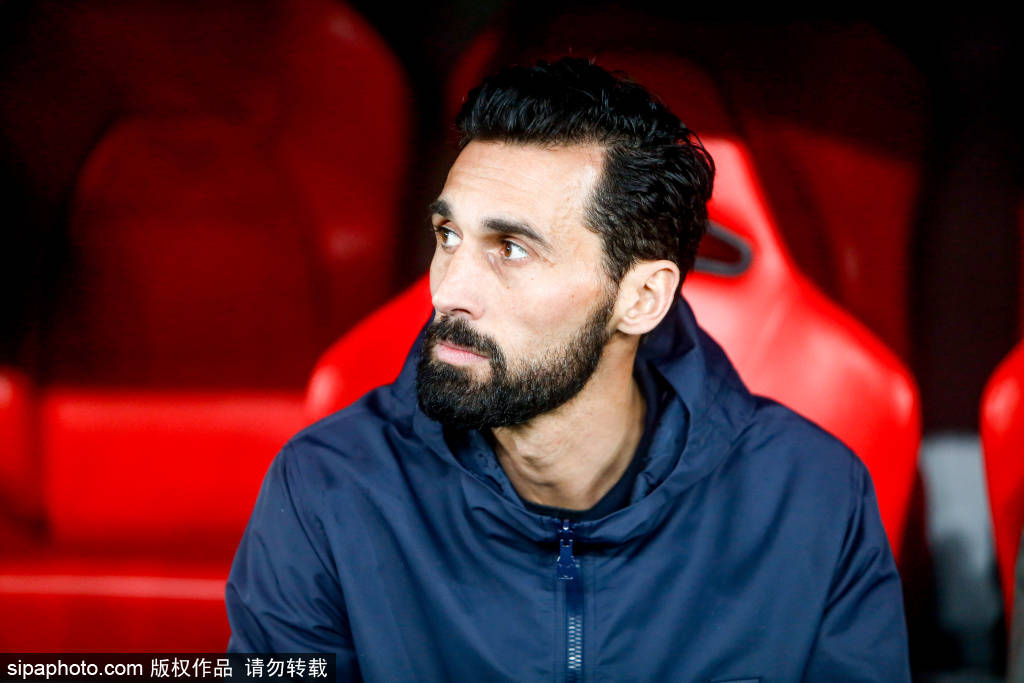 ความขัดแย้งที่เกิดจากการเหยียดเชื้อชาติ: มบัปเป้และวินิซิอุสยืนหยัดอย่างกล้าหาญ_เพรสเตียนี_แมตช์_แชมเปียนส์ลีก ความขัดแย้งที่เกิดจากการเหยียดเชื้อชาติ: มบัปเป้และวินิซิอุสยืนหยัดอย่างกล้าหาญ_เพรสเตียนี_แมตช์_แชมเปียนส์ลีก