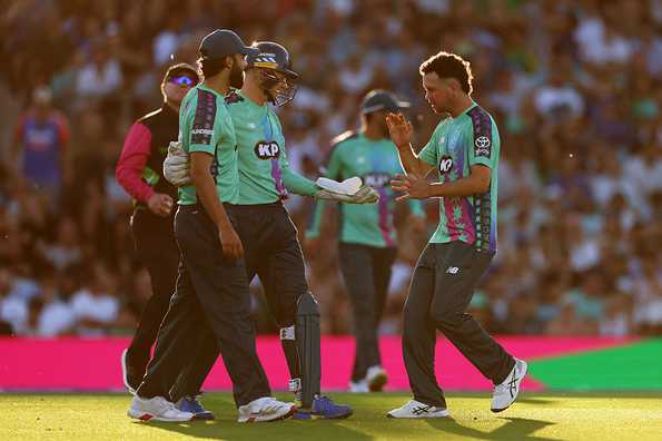 Oval Invincibles - ราชวงศ์ที่อยู่บนขอบของประวัติศาสตร์สามพีท