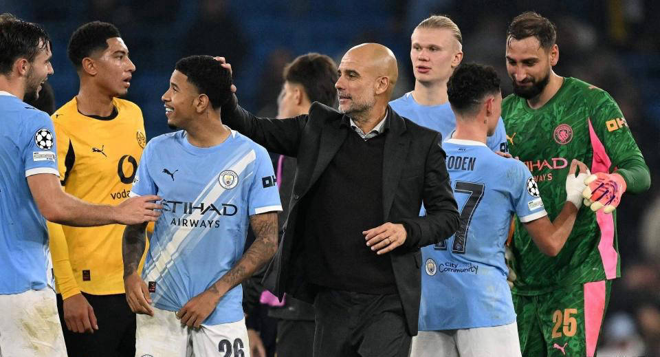 พรีเมียร์ลีกครองความเหนือชั้นด้วยชัยชนะห้าครั้งและเสมอหนึ่งครั้ง กวาดล้างทั้งสองทีมจากลาลีกา! ห้าทีมติดอันดับท็อปเท็น ทีมม้ามืดแซงหน้าเรอัล มาดริด _การแข่งขัน_ นิวคาสเซิล ยูไนเต็ด_ แชมเปียนส์ลีก