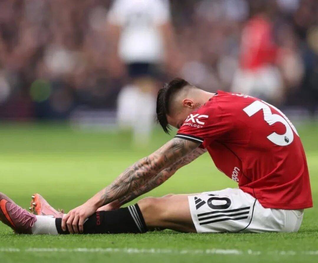 เชฟเชนโกของชัคตาร์อาจจะพักแค่สองสัปดาห์เท่านั้น แต่เอโมลินก็หมดความเชื่อมั่นแล้ว! ยูไนเต็ดจะเรียกตัวโฮจ์ลุนด์กลับมาได้หรือไม่? แชมเปียนส์ลีก: อาร์เซนอล พบ นาโปลี