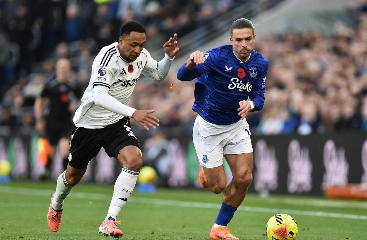 มอยส์วัย 62 ปี นำเอฟเวอร์ตันเอาชนะฟูแล่ม 2-0 ยุติสถิติไร้ชัยในพรีเมียร์ลีก การแข่งขัน บ้าน ชัยชนะ