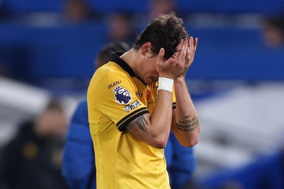 ยังมีความหวังสำหรับทีมหมาป่าอยู่หรือไม่? ทุกทีมในพรีเมียร์ลีกที่มีเพียงสองคะแนนในช่วงนี้ของฤดูกาลได้ตกชั้นไปแล้ว.