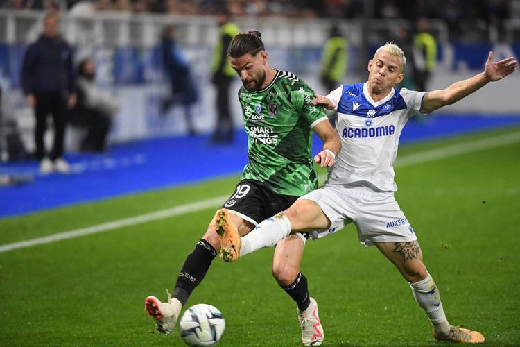 สตราสบูร์กเปิดบ้านรับการมาเยือนของลีลล์ในเกมเหย้าที่หนักหน่วง – ม้ามืดจะสามารถล้มทีมเต็งได้หรือไม่? การแข่งขันเกมรุก ฤดูกาลนี้