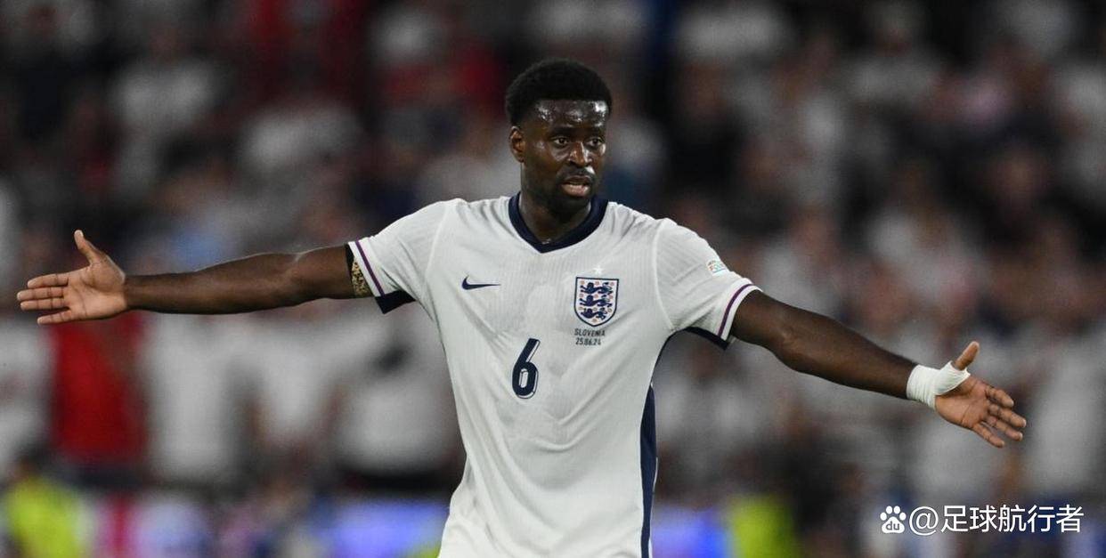 เกเยอาจจากไป โดยอัพาเมกาโน่ก็อาจย้ายออกเช่นกัน; บาเยิร์น มิวนิคอาจเข้าร่วมการแข่งขัน คริสตัล พาเลซ ยุโรป พรีเมียร์ลีก