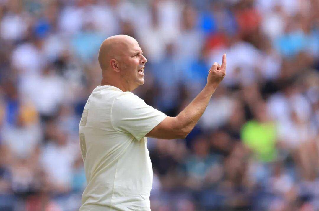 17 นัด, 16 ครั้งที่มีส่วนร่วมในการทำประตู! ลิเวอร์พูลทำผิดพลาดที่ขายดิอาซหรือไม่? สลอตต้องเสียใจแน่ๆ! _ฟอร์ม_ เอคิติ เบอร์นาร์ด 17 นัด, 16 ครั้งที่มีส่วนร่วมในการทำประตู! ลิเวอร์พูลทำผิดพลาดที่ขายดิอาซหรือไม่? สลอตต้องเสียใจแน่ๆ! _ฟอร์ม_ เอคิติ เบอร์นาร์ด