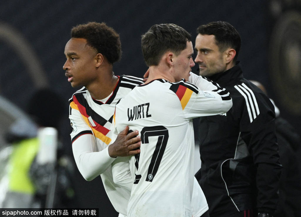 โกลเด้นบอมเบอร์คนใหม่! เวอร์เนอร์ในรอบคัดเลือกฟุตบอลโลก: 4 ประตูใน 3 นัด กองหน้าตัวเป้าสูง 1.98 เมตร Anchor_Match_Germany_Passing โกลเด้นบอมเบอร์คนใหม่! เวอร์เนอร์ในรอบคัดเลือกฟุตบอลโลก: 4 ประตูใน 3 นัด กองหน้าตัวเป้าสูง 1.98 เมตร Anchor_Match_Germany_Passing