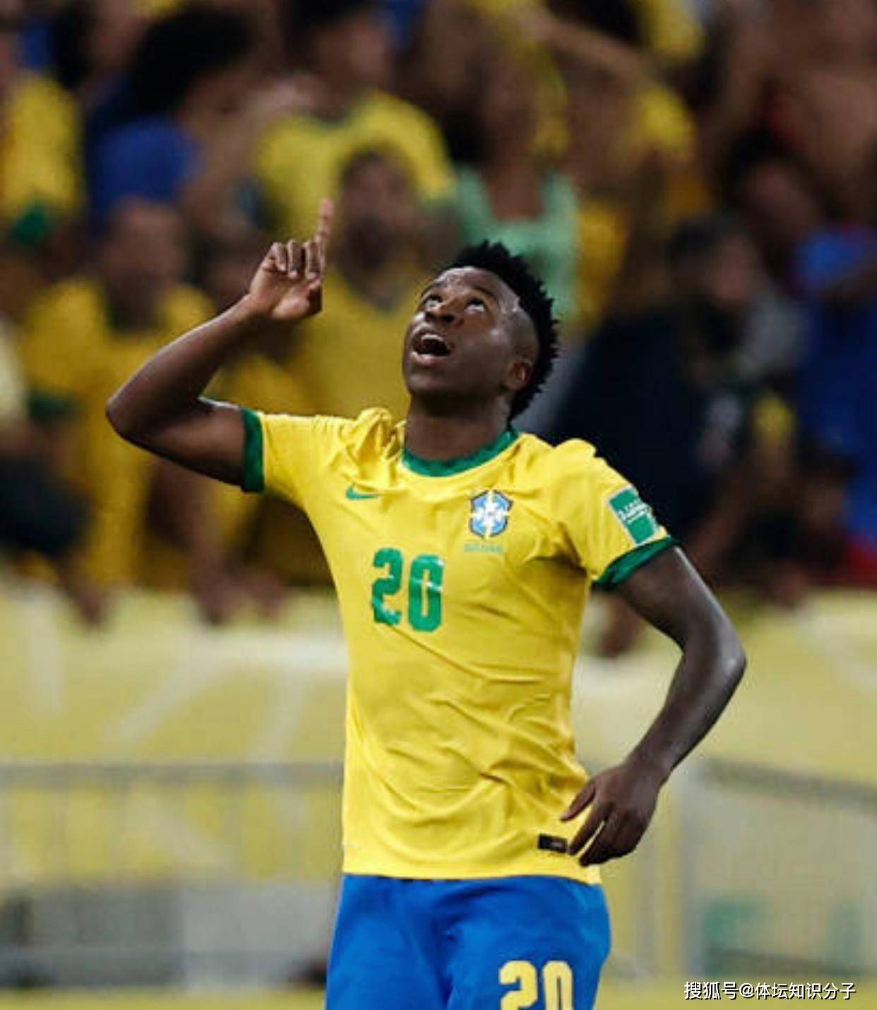 สี่ดาวเด่นของบราซิลระเบิดฟอร์มถล่ม 7-0! ด้วยพลังโจมตีอันน่าเกรงขาม อันเชล็อตติยิ้มไม่หุบ _การแข่งขัน_ _ฟุตบอลโลก_ _สามารถ...