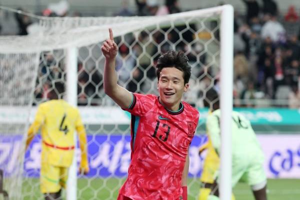 ข่าวฟุตบอลเกาหลีตอนเย็น (18 พฤศจิกายน 2025) — การเปลี่ยนแทคติกกลับกลายเป็นหายนะ! ฮง มยอง-โบ เกือบทำลาย 'การเปิดตัวในโซล' _เกาหลีใต้_ พบกับ _กานา_ ข่าวฟุตบอลเกาหลีตอนเย็น (18 พฤศจิกายน 2025) — การเปลี่ยนแทคติกกลับกลายเป็นหายนะ! ฮง มยอง-โบ เกือบทำลาย 'การเปิดตัวในโซล' _เกาหลีใต้_ พบกับ _กานา_