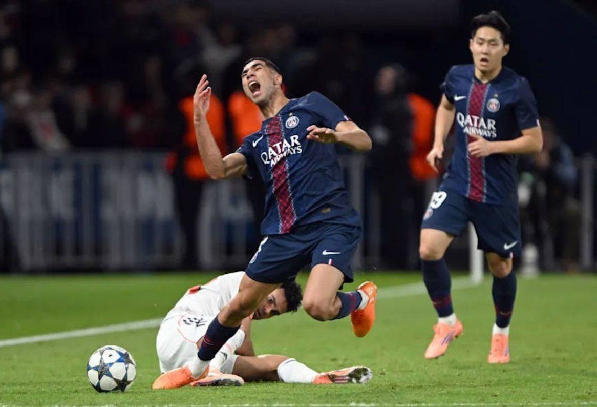 สองมาตรฐาน? บาเยิร์นเตรียมยื่นอุทธรณ์ต่อยูฟ่า: ดาวเตะมูลค่า 70 ล้านยูโรถูกตัดสินว่าทำฟาวล์รุนแรง ถูกแบน 3 นัด_ดิอาส_อาชราฟ_แชมเปียนส์ลีก