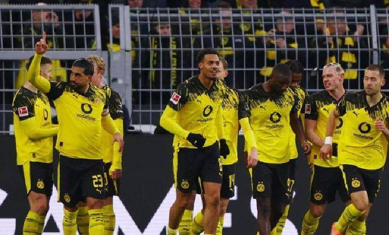 นำ 2-0 แต่พลาดท่าโดนดอร์ทมุนด์ตีเสมอ 3-3 คาบ้าน! แฮตทริกของอดาฟฟ์กลายเป็นจุดเปลี่ยน_สตุ๊ตการ์ท_ผลการแข่งขัน