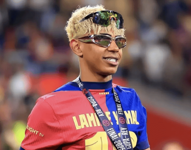 ไม่น่าเชื่อ! ค่าตัวที่ยามาลวัย 18 ปีคาดว่าจะได้รับอยู่ที่ 350 ล้านยูโร ขณะที่เมสซี่วัย 18 ปีมีมูลค่าเพียง 15 ล้านยูโรเท่านั้น