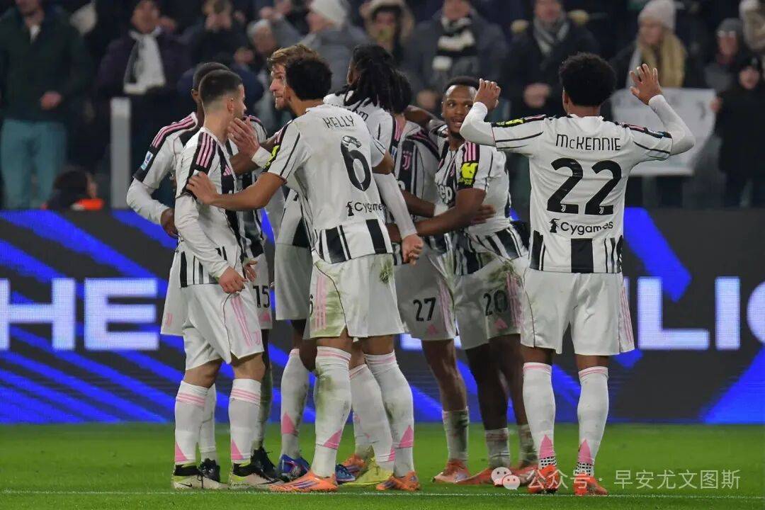 รูกานีพักประมาณหกสัปดาห์; ยูเวนตุสพิจารณาเซ็นผู้รักษาประตูจากลาซิโอแทนเปริน; นักลงทุนซาอุดีอาระเบียรายงานว่าเสนอซื้อสโมสร_แมตช์_มันดาอัส_แชมเปียนส์ลีก รูกานีพักประมาณหกสัปดาห์; ยูเวนตุสพิจารณาเซ็นผู้รักษาประตูจากลาซิโอแทนเปริน; นักลงทุนซาอุดีอาระเบียรายงานว่าเสนอซื้อสโมสร_แมตช์_มันดาอัส_แชมเปียนส์ลีก