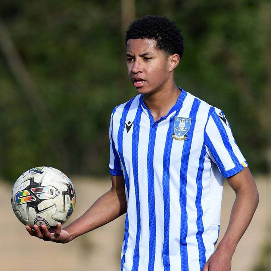 แมนเชสเตอร์ ยูไนเต็ด เล็งคว้าแบ็กซ้ายคนใหม่ – ตั๋วล็อตเตอรี่ของเซอร์อเล็กซ์ เฟอร์กูสัน! สุดท้ายของ 'ห้าหนู' เตรียมย้ายช่วงตลาดหน้าหนาว: รูเบน อโมริม จากมาเลเซีย, อาร์โนลด์