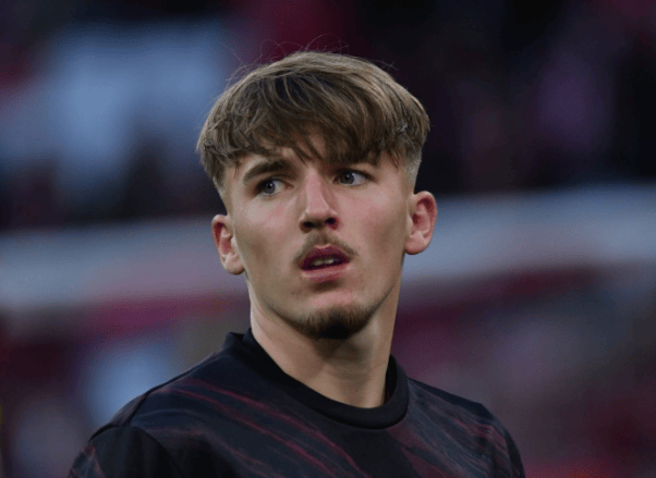 บาเยิร์น มิวนิค วางแผนที่จะขยายสัญญาของคิมมิชไปจนถึงปี 2031 โดยมีรายงานจาก Milan Sports ว่าเงินเดือนจะเพิ่มขึ้นเป็น 5-7 ล้านยูโรต่อปี Contract_Player_Future