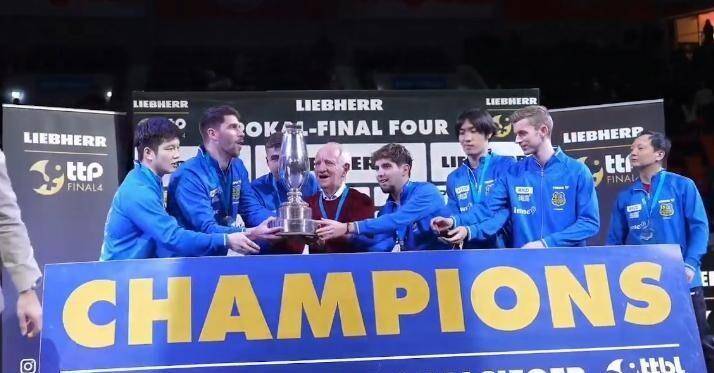 ทำไมโซลินถึงกลัวว่าฟาน เจินตงจะยังคงเล่นในบุนเดสลีกาต่อไป? หลังจากดูการแข่งขันเมื่อคืนนี้ ฉันก็เข้าใจขึ้นมาทันที _ผู้ชม_ _การแข่งขัน_ _ซาร์บรูคเคน_ ทำไมโซลินถึงกลัวว่าฟาน เจินตงจะยังคงเล่นในบุนเดสลีกาต่อไป? หลังจากดูการแข่งขันเมื่อคืนนี้ ฉันก็เข้าใจขึ้นมาทันที _ผู้ชม_ _การแข่งขัน_ _ซาร์บรูคเคน_