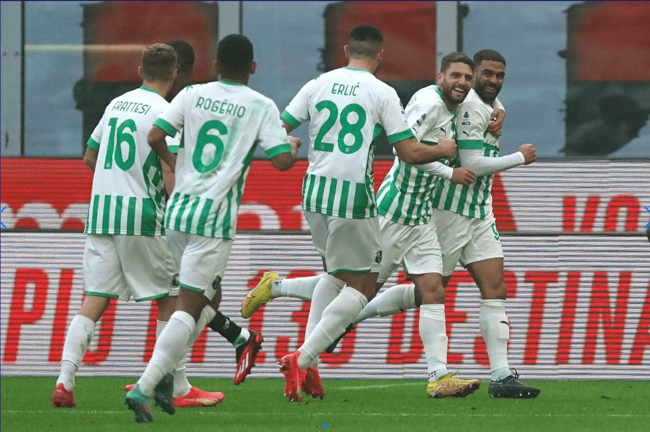 ค่ำคืนแห่งความสูงและความต่ำในฟุตบอล! ไอวอรีโคสต์ผ่านเข้ารอบก่อนรองชนะเลิศแอฟริกาคัพด้วยชัยชนะ 3-0 ยูเวนตุสขึ้นอันดับสี่ด้วยชัยชนะ 3-0 โรม่าเข้าใกล้ตำแหน่งแชมเปี้ยนส์ลีกด้วยชัยชนะ 2-0 _ภาพ_ ยูฟ่า ยูโรปาลีก เซเรียอา