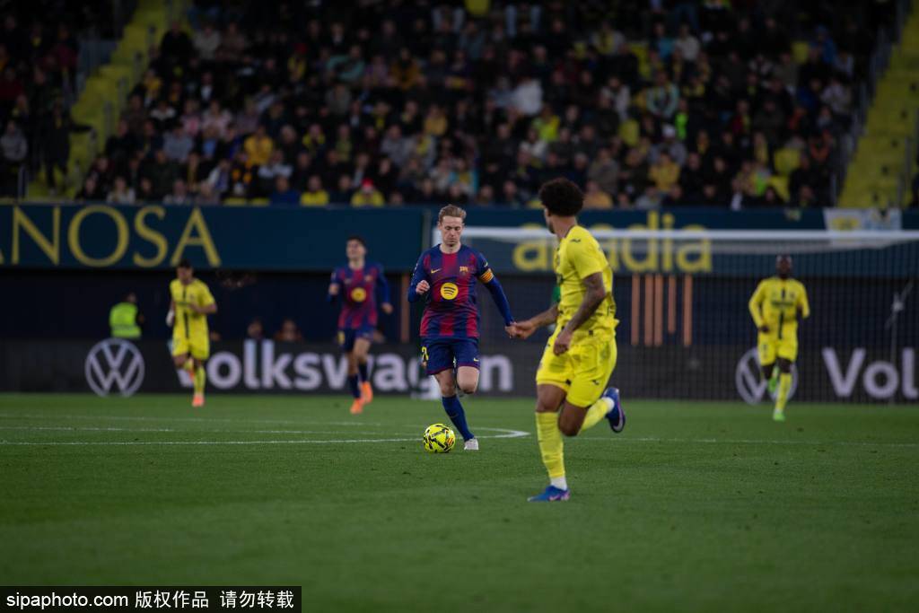 ผู้ทำประตูชัยในนาทีสุดท้าย: บาเลนเซีย เมสตัลล่า คว้าผลเสมออย่างดราม่าจากทีมเยาวชนของบาร์เซโลนาที่สนามโยฮัน ครัฟฟ์ อารีนา