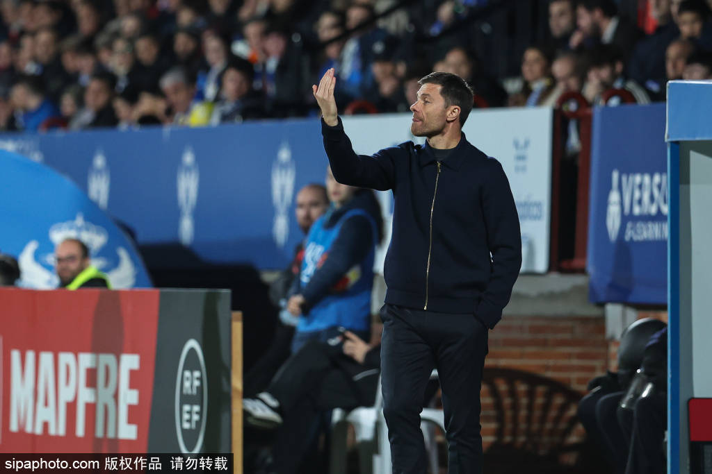 ฟลิค: เราต้องเจอกับเรอัล มาดริด ไม่ใช่ไปดวลตัวต่อตัวกับเอ็มบัปเป้ – คิดอย่างใจเย็นและมีกลยุทธ์ก่อนเกมซูเปอร์คัพ | คู่แข่ง | ฟาง หมิงซิง