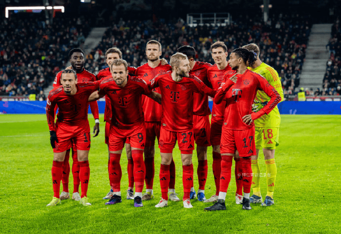 บุนเดสลีกา: บาเยิร์น มิวนิค พบ โวล์ฟสบวร์ก - การวิเคราะห์การทำนายผลการแข่งขัน การโจมตี | ฤดูกาลนี้ | แนวรับ