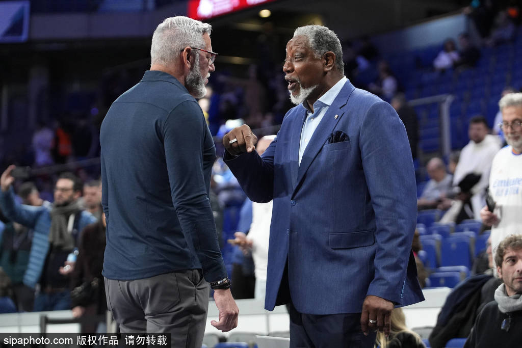 ปัญหาภายในและภายนอก! เรอัล มาดริด เผชิญความท้าทายที่ยากที่สุดในการแข่งขันรอบชิงชนะเลิศซูเปอร์คัพ เนื่องจากวิกฤตอาการบาดเจ็บที่ถาโถมใส่ อัลอนโซ ทำให้เขาอยู่ในสถานการณ์ลำบากเกี่ยวกับฟอร์มและความฟิตของเขา