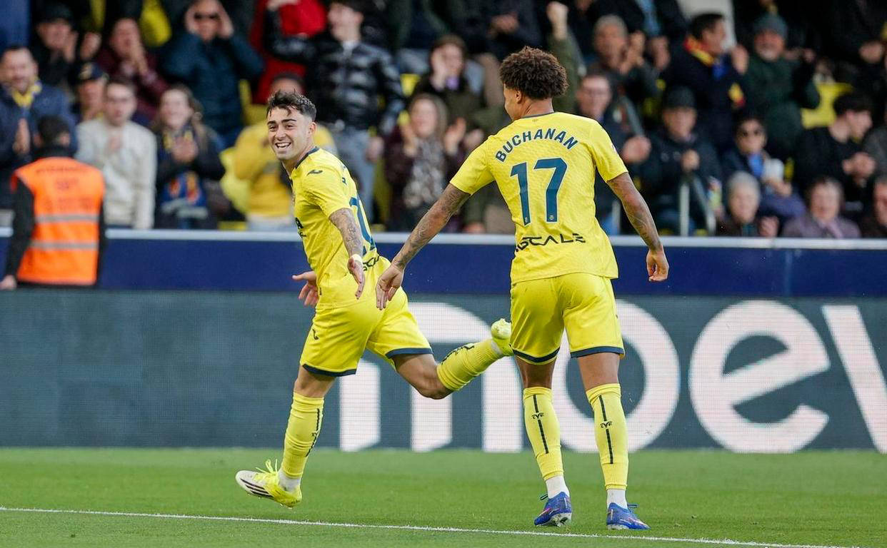 ลาลีกาล่าสุด อัปเดตอันดับ: บียาร์เรอัลขยายสถิติชนะต่อเนื่องเพื่อลดช่องว่างกับเรอัลมาดริด, ลดช่องว่างกับบาร์เซโลนาเหลือสี่คะแนน บียาร์เรอัล เอสปันญอล เรอัลเบติส