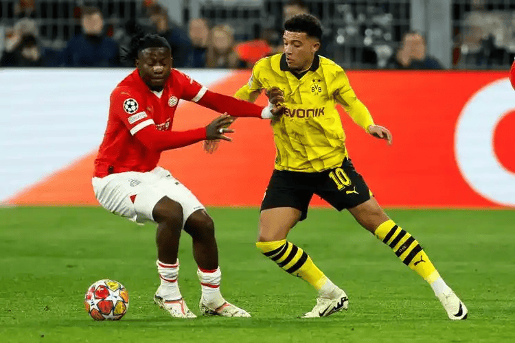 บุนเดสลีกาทีมผู้เล่นขาดแคลนปะทะกัน: ดอร์ทมุนด์หยุดสถิติแพ้ในบ้านกับแวร์เดอร์ เบรเมนที่หยุดคำสาป การป้องกัน | แกนหลัก | จุดสำคัญ