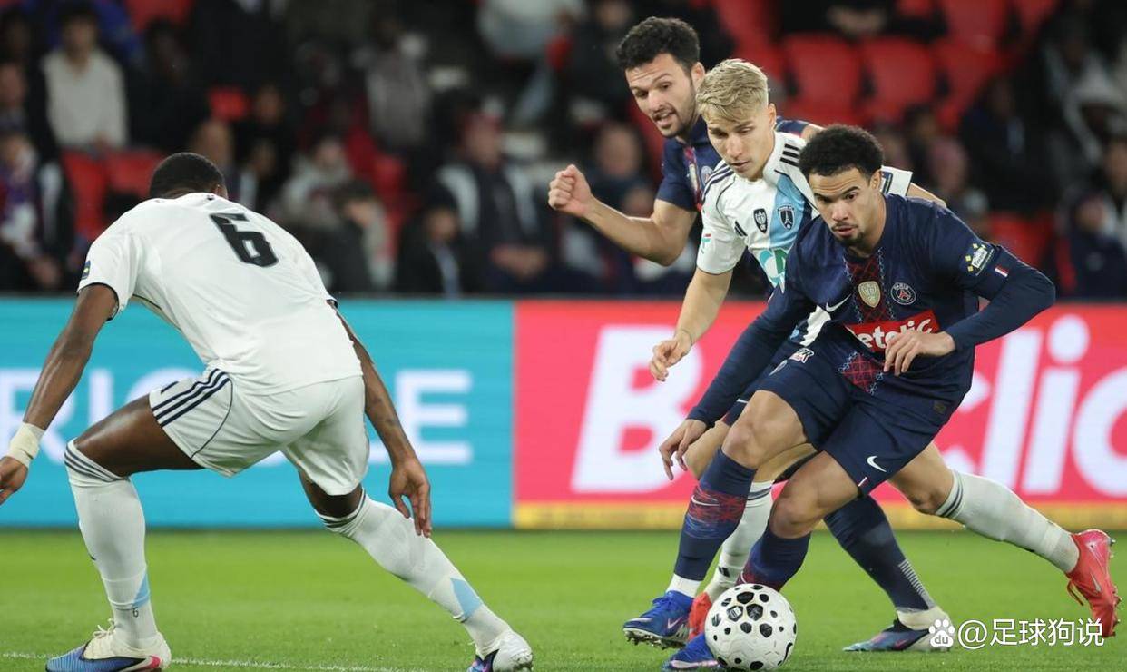 ความพ่ายแพ้ 0-1 สร้างความตกตะลึงครั้งใหญ่เมื่อปารีส แซงต์-แชร์กแมงตกรอบ โดยเอนริเก้สร้างสถิติความอัปยศอดสูในรอบ 12 ปี