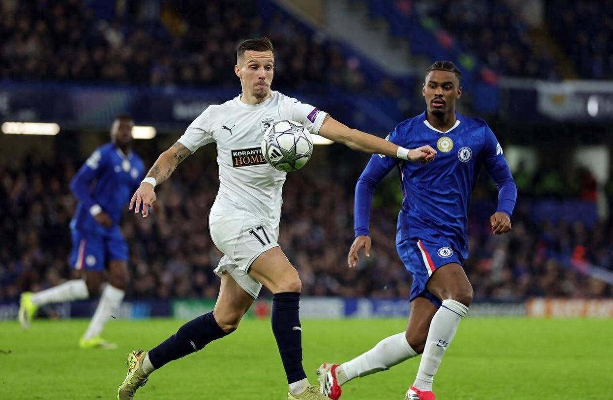 ล้มเหลว 150 ล้านปอนด์? เพลย์เมกเกอร์ของเชลซีโจมตีอย่างเด็ดขาด! ดาวที่ทำลายสถิติพิชิตสแตมฟอร์ดบริดจ์_ปาฟอส_ฤดูกาล_แมตช์ ล้มเหลว 150 ล้านปอนด์? เพลย์เมกเกอร์ของเชลซีโจมตีอย่างเด็ดขาด! ดาวที่ทำลายสถิติพิชิตสแตมฟอร์ดบริดจ์_ปาฟอส_ฤดูกาล_แมตช์