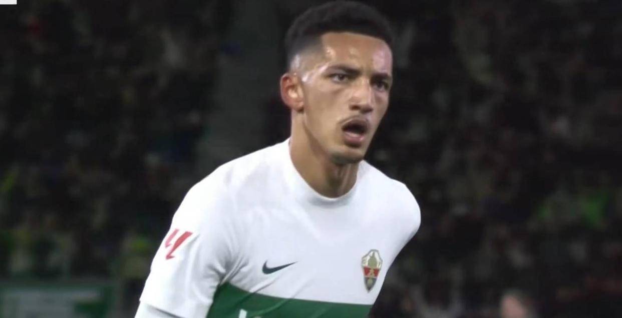 บาร์เซโลนาคว้าตำแหน่งจ่าฝูงด้วยชัยชนะ 3-1 รักษาช่องว่างสี่แต้ม! อัปเดตตารางลีก: แอตเลติโก มาดริดพลาดท่าเสมอ 0-0 _ยามาล_ _ฤดูกาล_ _เลบันเต้_ บาร์เซโลนาคว้าตำแหน่งจ่าฝูงด้วยชัยชนะ 3-1 รักษาช่องว่างสี่แต้ม! อัปเดตตารางลีก: แอตเลติโก มาดริดพลาดท่าเสมอ 0-0 _ยามาล_ _ฤดูกาล_ _เลบันเต้_