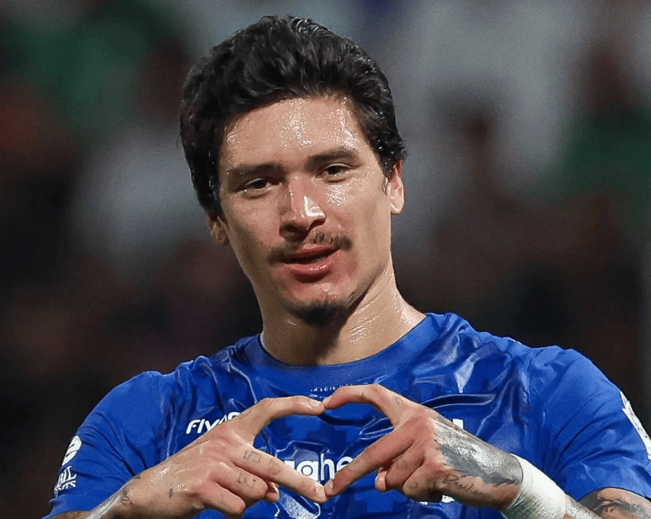 ค่าจ้างรายสัปดาห์ €430,000! นูเญซถูกถอดออกจากรายชื่อผู้เล่นลีกเครสเซนต์; หากการคว่ำบาตรของโรนัลโดประสบความสำเร็จ ทำไมเขาถึงทำไม่ได้? - เบนเซม่า - 1 - เอเอฟซี แชมเปียนส์ลีก