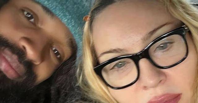 มาดอนน่า ยอมรับว่าเธอได้ใช้บริการ Uber ครั้งที่สองในชีวิตของเธอเพื่อไปชมลูกสาวของเธอเล่นให้กับทีมสเตลล่า เอสเตรลล่าส ของท็อตแนม ฮอตสเปอร์