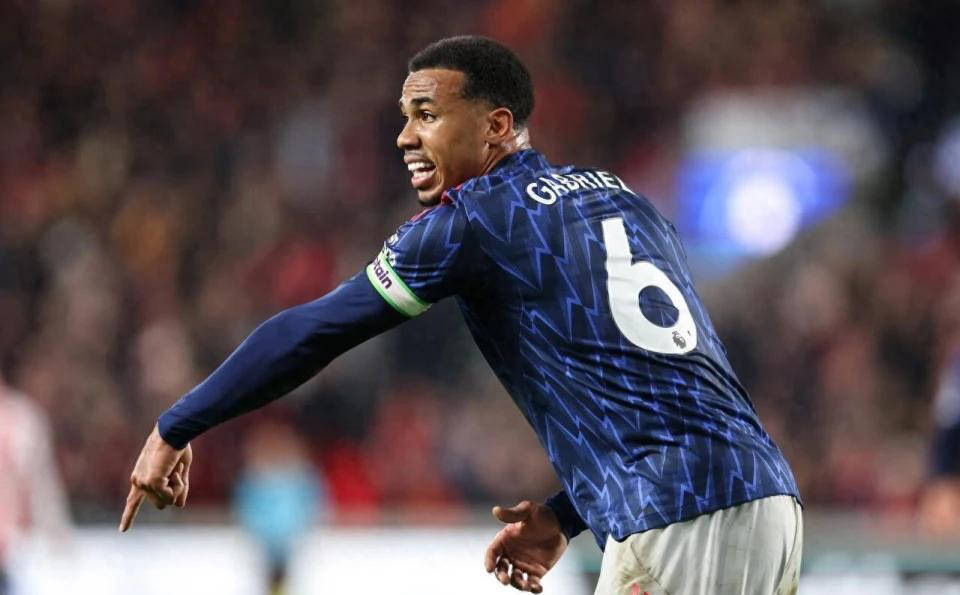 สรุปคืนที่เร้าใจ: อาร์เซนอลเสมอ 1-1 ยุติสถิติชนะสี่นัดรวด; บาร์เซโลนาพ่าย 0-4 แทบหมดลุ้นแชมป์ _การแข่งขัน_ แอตเลติโก มาดริด พรีเมียร์ลีก