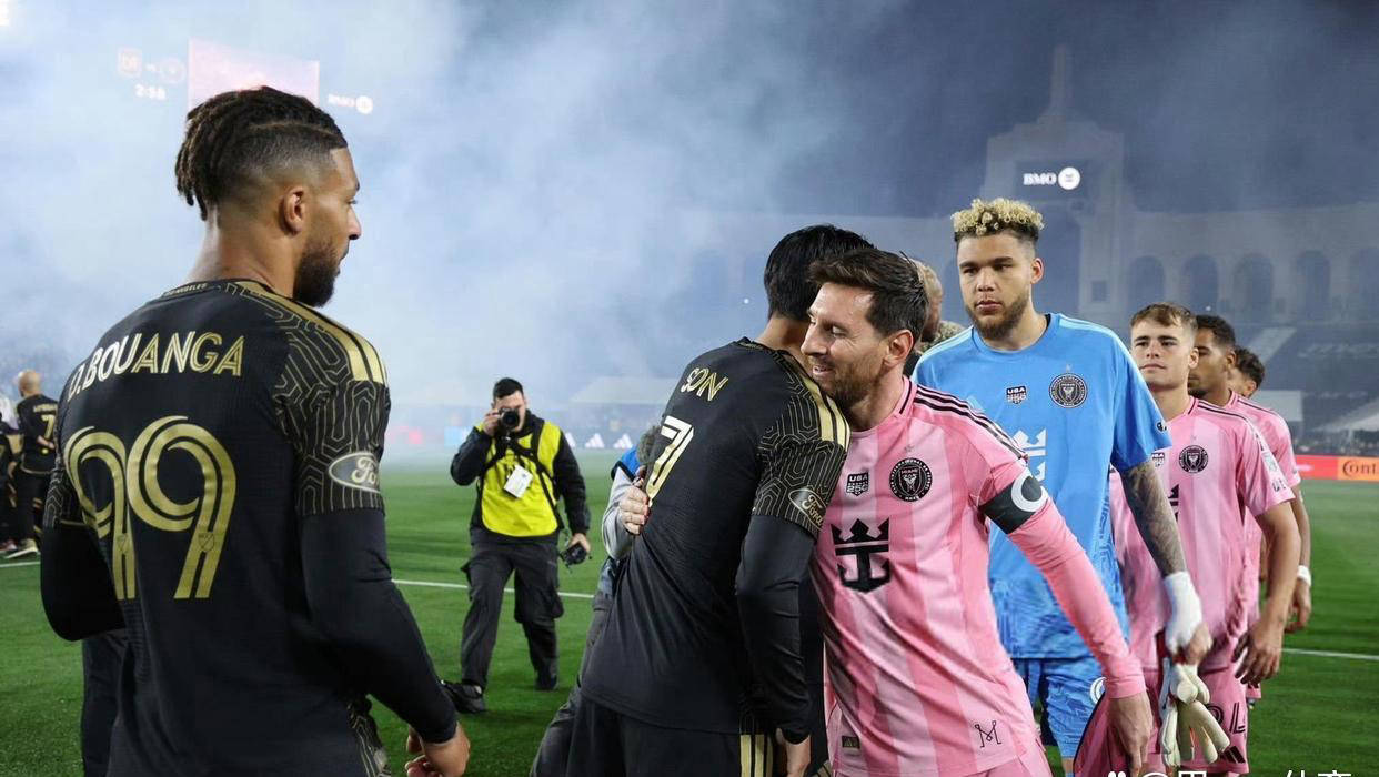 ยังคงเป็นซนคนเดิม! ด้วยหนึ่งประตูและสี่แอสซิสต์ในสองนัด เขาโดดเด่นกว่าเมสซี่ – สเปอร์สกำลังเสียใจอยู่หรือเปล่า? _ซน ฮึง-มิน_ นัด_ ฤดูกาล