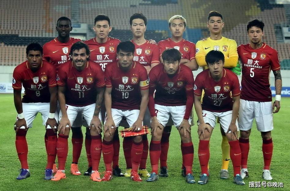 เมื่อสิบปีที่แล้วในวันนี้ กวางโจว เอเวอร์แกรนด์ ถูกบังคับให้ลงเล่นในสนามปิดในศึกเอเอฟซี แชมเปียนส์ลีก เสมอกับโพฮัง สตีลเลอร์ส 0-0 ผู้เล่นทั้ง 14 คนที่ลงสนามอยู่ที่ไหน? (24 กุมภาพันธ์ 2016) _ลาเต้_ มาร์ติเนซ_ เขตโทษ