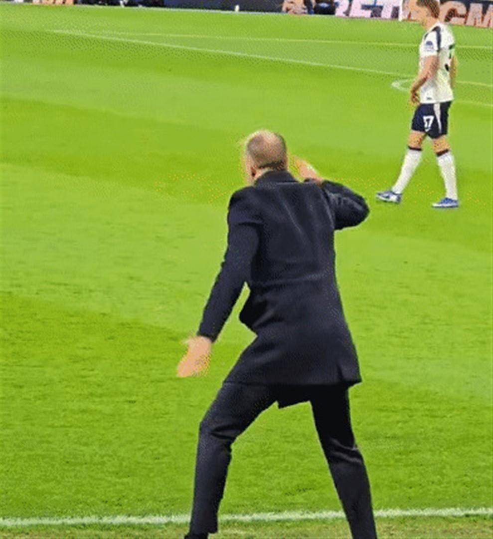 สถิติไร้ชัย 9 นัดของท็อตแน่ม: ความจริงที่ถูกเปิดเผย กลยุทธ์ของผู้จัดการทีมถูกเมินเฉย ผู้เล่นเดินเล่นในสนาม สโมสรชั้นนำแห่งนี้กำลังล่มสลายจริงหรือ? _แมตช์_คู่แข่ง_ฟอร์ม_