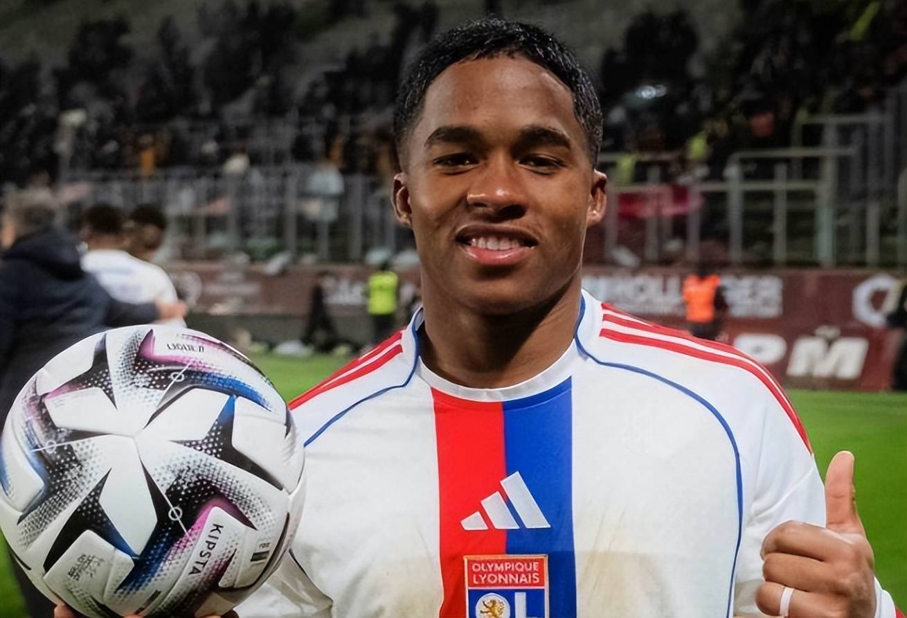 7 นัด, 5 ประตู, 1 แอสซิสต์! ดาวรุ่งของเรอัล มาดริด สร้างความประทับใจด้วยสถิติ แต่ยังคงเผชิญกับเสียงวิจารณ์ หลังจากที่เชี่ยวชาญศิลปะการเดินเล่นในวัย 19 ปี เขาอาจต้องดิ้นรนเพื่อไปถึงความยิ่งใหญ่ _Derek_ Match_Defence