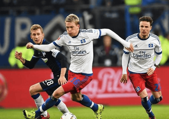 วันอาทิตย์ 006 เยอรมัน บุนเดสลีกา 2: แฮร์ธ่า เบอร์ลิน พบ 1. เอฟซี นูเรมเบิร์ก การวิเคราะห์ก่อนการแข่งขัน: การต่อสู้ทางแทคติกและการจับคู่สำคัญ แนวรับ ลีก