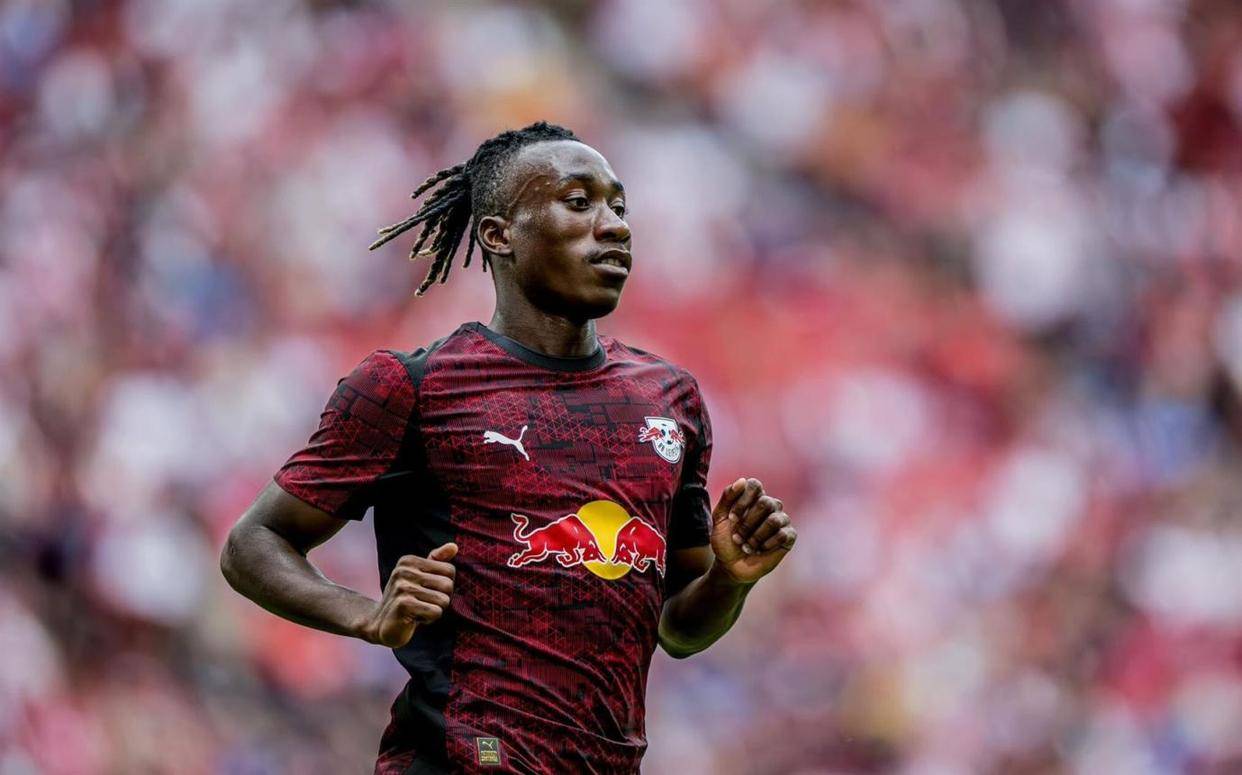 ซาลาห์แทนโผล่ออกมา! ลิเวอร์พูล ล็อคอิน 26 เกมกับ 16 บอลอัจฉริยะในบุนเดสลีกา และขอราคา 100 ล้านยูโร