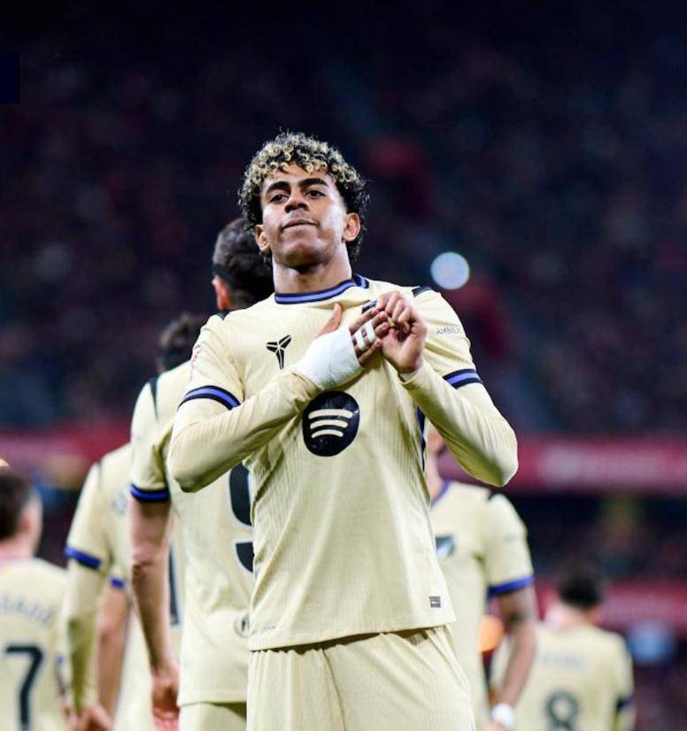 ข่าวฟุตบอล: ยูเวนตุส สังหารหมู่ 4-0 บาร์เซโลนา ชนะบาสก์ ไลออน แมนเชสเตอร์ ซิตี้ จับภาพ Magpie_Chelsea_Chelsea_Uefa Champions League_at Madrid