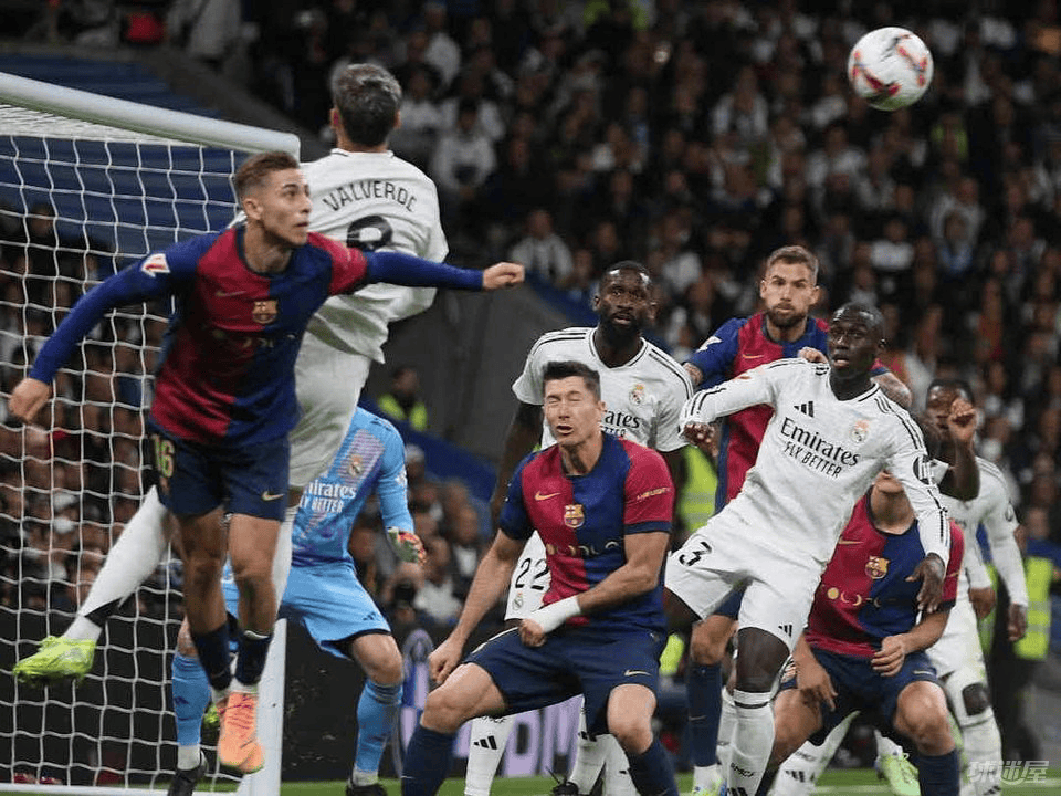 วันอาทิตย์ที่ 024 กัลโช่ : เอซี มิลาน vs อินเตอร์ มิลาน ดาร์บี้ ในศึกชิงชนะเลิศ รอสส์ กับ แบล็คส์ อยู่หลังน้ำ กองทัพสีน้ำเงินและสีดำรักษาความได้เปรียบ_away_home_home_minfield