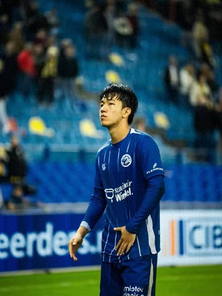 เรอัล มาดริด เรียนหนัก! วัยรุ่นจีนที่เรียนต่างประเทศถูกเหยียดหยาม วิลเลียมที่ 2 ขอโทษ + ห้ามเข้าสนาม_วัง bohao_midfielder_fans