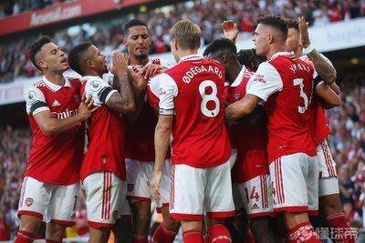 ปืน กรุณามั่นใจ! 7 ข่าวสำคัญในคืนเดียว แชมป์ของ Arsenal นั้นมั่นคงเหมือน Mount Tai และรากฐานที่สำคัญของราชวงศ์คือ Locked_Manchester_Renewal_Uefa Champions League