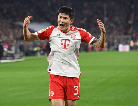 ราคา 40 ล้านยูโร! มิลาน สปอร์ต เผย คิม มินแจ กองกลาง ของ เชลซี ของ เชลซี