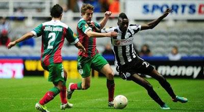 พี่ส่องแสง: ฉันได้ยินมาว่าบ้านของคุณดุร้าย? แมนเชสเตอร์ ซิตี้ ก็พูดเหมือนกัน: ฉันก็เหมือนกัน