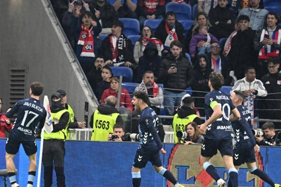 ใบแดง 19 นาที + เวลาหยุด 9 คนสู้! ความผิดพลาดในบ้านของลียง ปาฏิหาริย์ของน็อตติงแฮม ฟอเรสต์ แอดวานซ์_จำกัดพื้นที่_โรม_ยูโรปาลีก