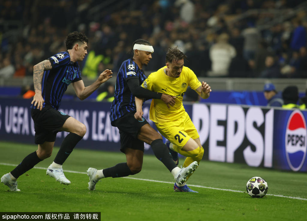 กัลโช่: ศึกหลังลงน้ำของอินเตอร์ มิลาน ในการตอบสนองต่อความท้าทายของมิลาน และการแข่งขันแชมเปี้ยนส์ลีกกำลังร้อนแรง! _ การแข่งขัน_QIWO_Iron San