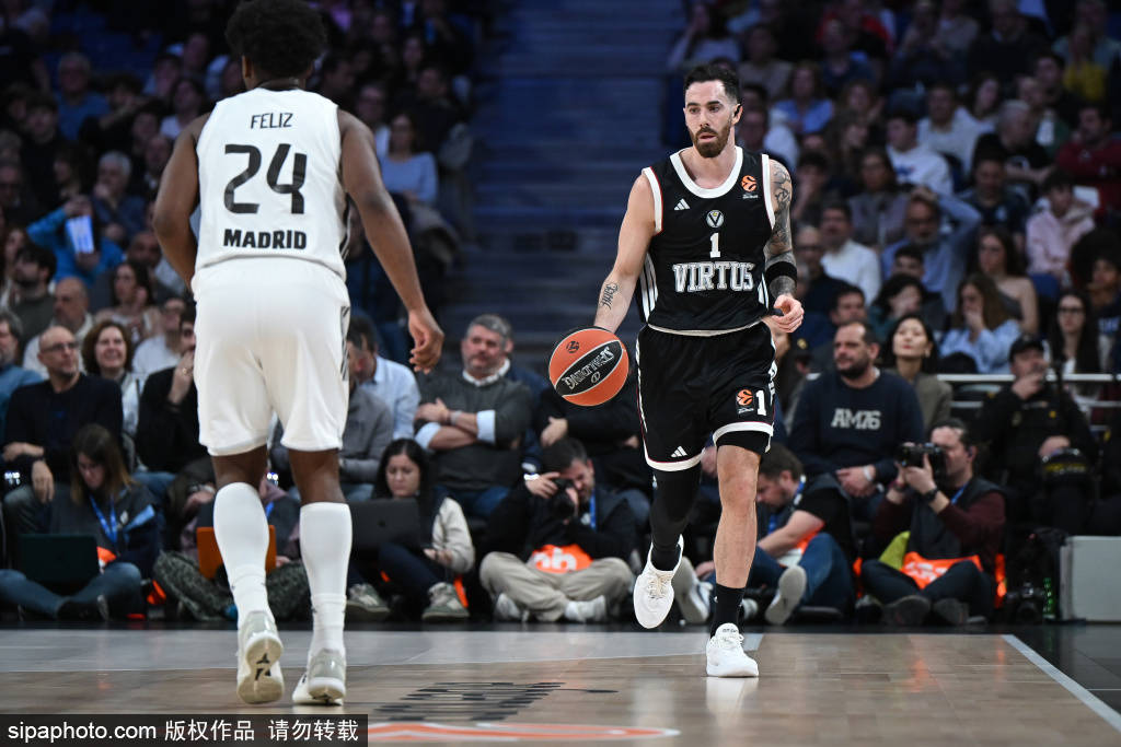 เรอัล มาดริด กับ เรอัล มาดริด